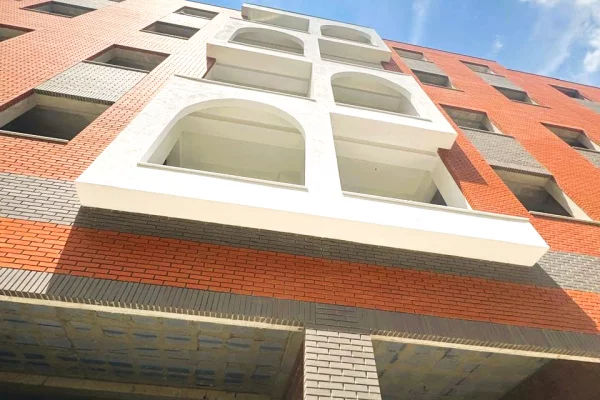 Shtepi ne shitje Apartament ne Tirane, 1+1, Mobilimi Bosh, pa mobiluar, Pagesa 58,700  Euro.