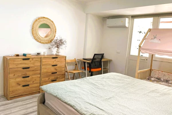Shtepi ne shitje Apartament ne Durres, 2+1, Mobilimi E mobiluar, Pagesa 145,000  Euro.