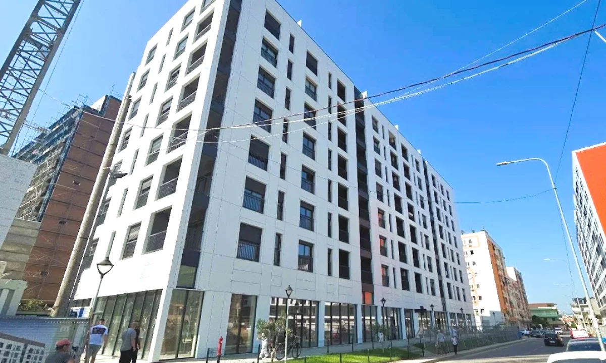 Apartment for sale in Tirana 3+1, Emty