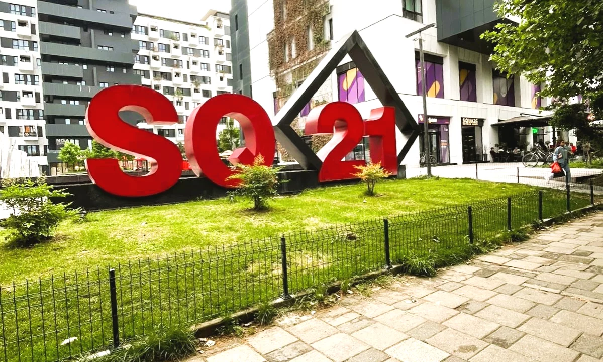 Shtepi ne shitje Apartament ne Tirane, Garsoniere, Mobilimi Bosh, pa mobiluar, Pagesa 134,500  Euro.