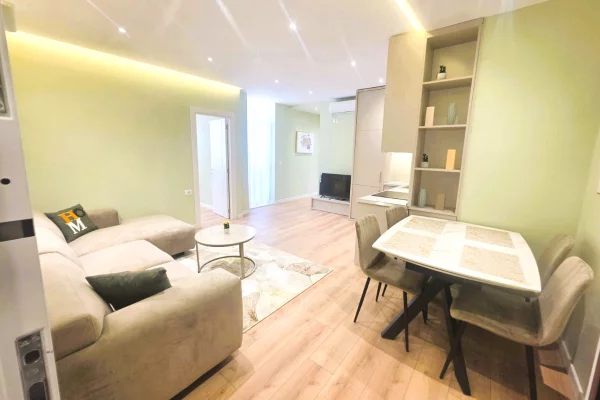🏡✨ Shitet Apartament 2+1 në Myslym Shyri, Tiranë ✨🏡