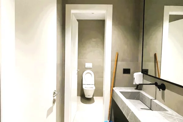 🌇Jepet Ambient Komercial me Qira te Kompleksi Delijorgji!