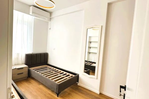 Shtepi me qera Apartament ne Tirane, 2+1, Mobilimi E mobiluar, Pagesa 933  Euro.