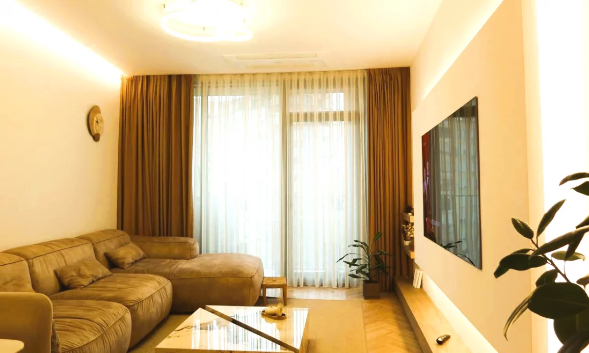 Shtepi ne shitje Apartament ne Tirane, 3+1, Mobilimi E mobiluar, Pagesa 650,000  Euro.