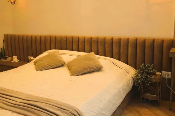 Shtepi ne shitje Apartament ne Tirane, 3+1, Mobilimi E mobiluar, Pagesa 650,000  Euro.