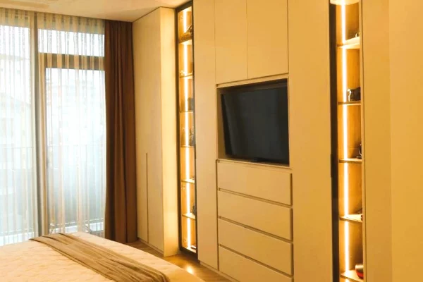 Shtepi ne shitje Apartament ne Tirane, 3+1, Mobilimi E mobiluar, Pagesa 650,000  Euro.