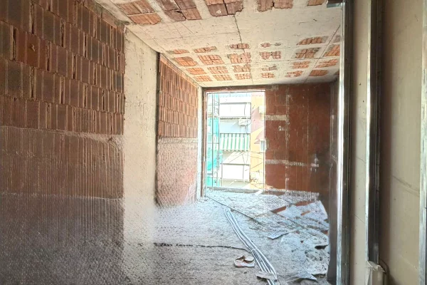 Shtepi ne shitje 1+1 ne Tirane - 304,000 Euro
