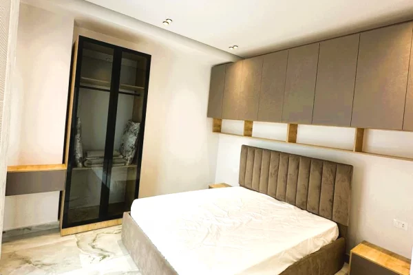 Shtepi ne shitje Apartament ne Durres, 2+1, Mobilimi E mobiluar, Pagesa 190,000  Euro.