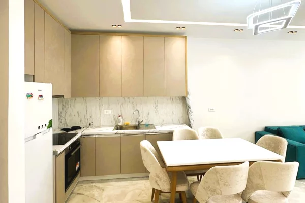Shtepi ne shitje Apartament ne Durres, 2+1, Mobilimi E mobiluar, Pagesa 190,000  Euro.