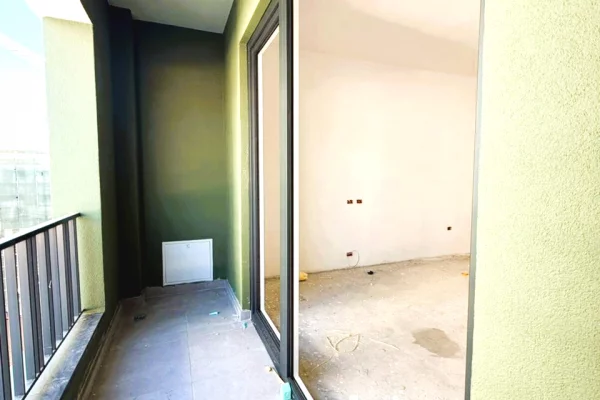Shtepi ne shitje Apartament ne Tirane, 3+1, Mobilimi Bosh, pa mobiluar, Pagesa 210,000  Euro.