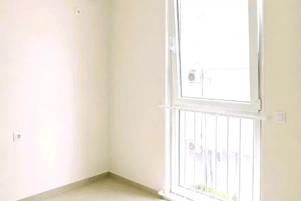 Shtepi ne shitje Apartament ne Lezhe, 2+1, Mobilimi Bosh, pa mobiluar, Pagesa 144,400  Euro.