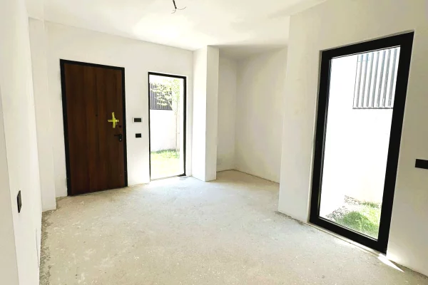 Shtepi ne shitje 3+1 ne Tirane - 750,000 Euro