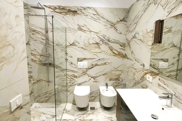 Shtepi me qera Apartament ne Tirane, 1+1, Mobilimi E mobiluar, Pagesa 984  Euro.