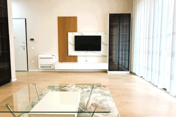 Shtepi me qera Apartament ne Tirane, 2+1, Mobilimi E mobiluar, Pagesa 1,347  Euro.