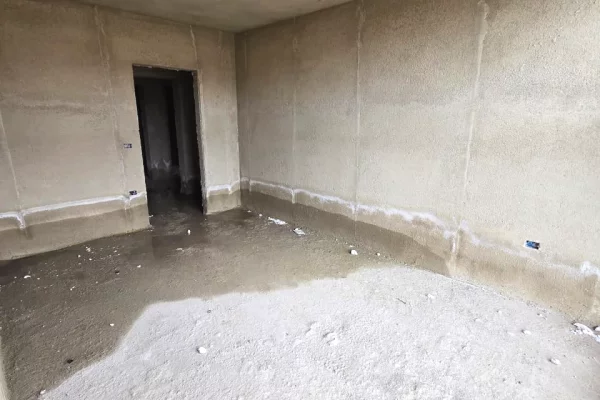 Shtepi ne shitje Apartament ne Tirane, 1+1, Mobilimi Bosh, pa mobiluar, Pagesa 145,800  Euro.