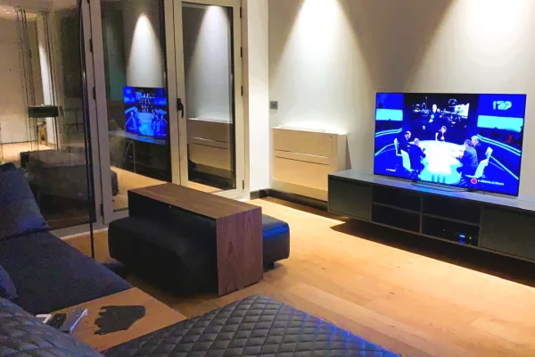 Shtepi me qera Apartament ne Tirane, 1+1, Mobilimi E mobiluar, Pagesa 1,200  Euro.