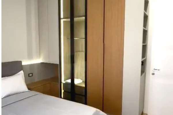 Shtepi me qera Apartament ne Tirane, 1+1, Mobilimi E mobiluar, Pagesa 1,000  Euro.