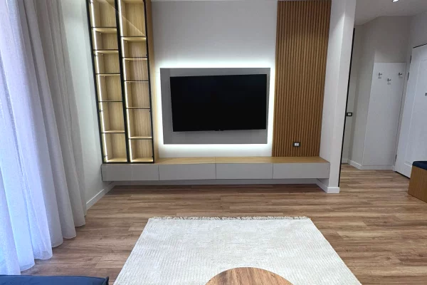 Shtepi me qera Apartament ne Tirane, 1+1, Mobilimi E mobiluar, Pagesa 1,000  Euro.