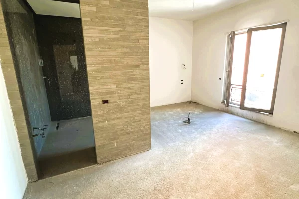 🏢JEPET ME QIRA AMBIENT PREMIUM – KOMPLEKSI DELIJORGJI📍