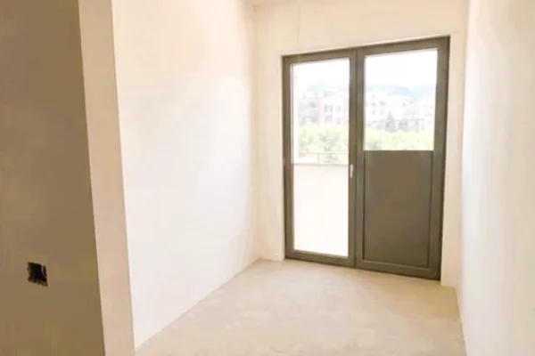 🏢JEPET ME QIRA AMBIENT PREMIUM – KOMPLEKSI DELIJORGJI📍