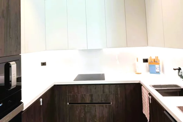 Shtepi ne shitje Apartament ne Tirane, 2+1, Mobilimi E mobiluar, Pagesa 420,000  Euro.