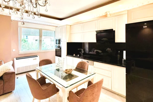 Shtepi ne shitje 3+1 ne Tirane - 320,000 Euro