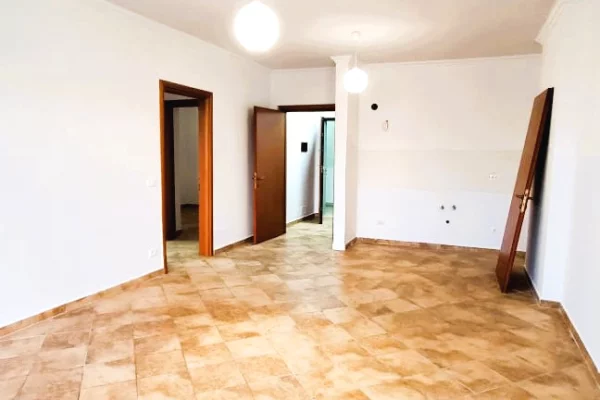 Shtepi ne shitje 2+1 ne Sarande - 217,600 Euro