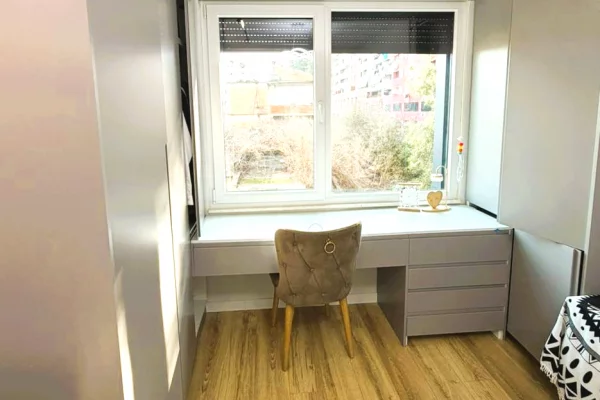 Shtepi ne shitje Apartament ne Tirane, 2+1, Mobilimi E mobiluar, Pagesa 220,000  Euro.