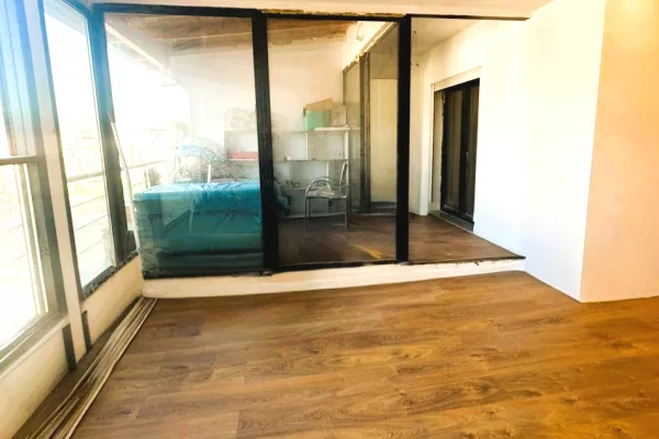 Shtepi ne shitje Apartament ne Tirane, 2+1, Mobilimi Bosh, pa mobiluar, Pagesa 290,000  Euro.