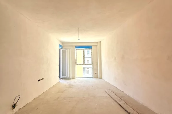 🏡 SHITET APARTAMENT 1+1 – PRANË BULEVARDIT TË RI ✨81 m²