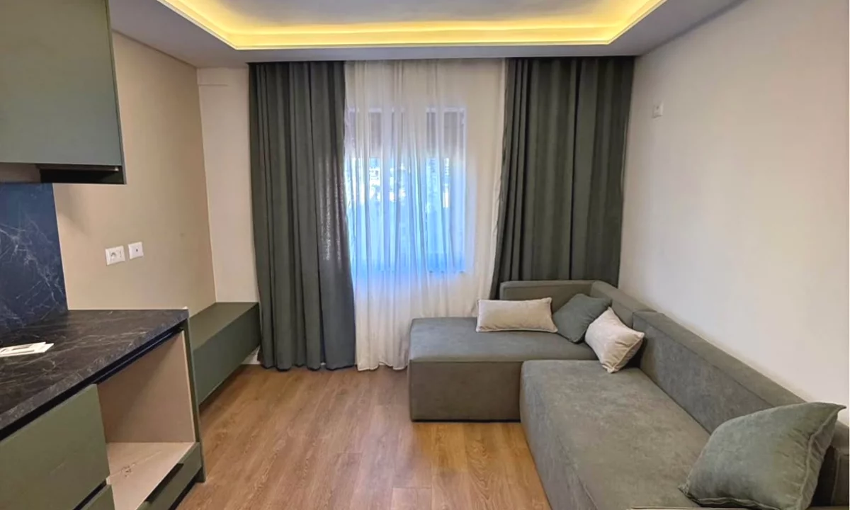 Shtepi ne shitje Apartament ne Tirane, 3+1, Mobilimi E mobiluar, Pagesa 327,000  Euro.