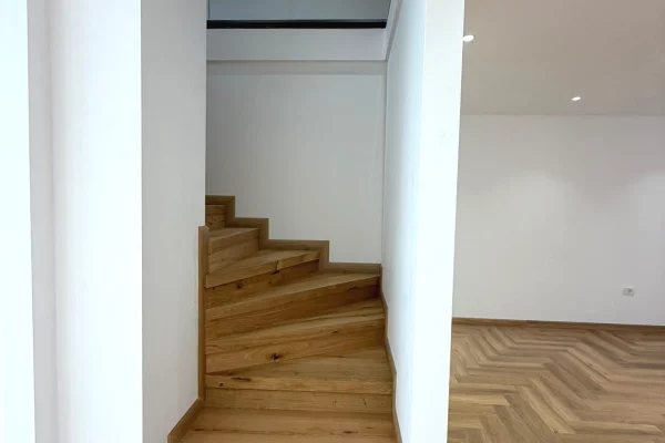 🔥Njesi Biznesi Duplex me Qira te Kompleksi Delijorgji🔥
