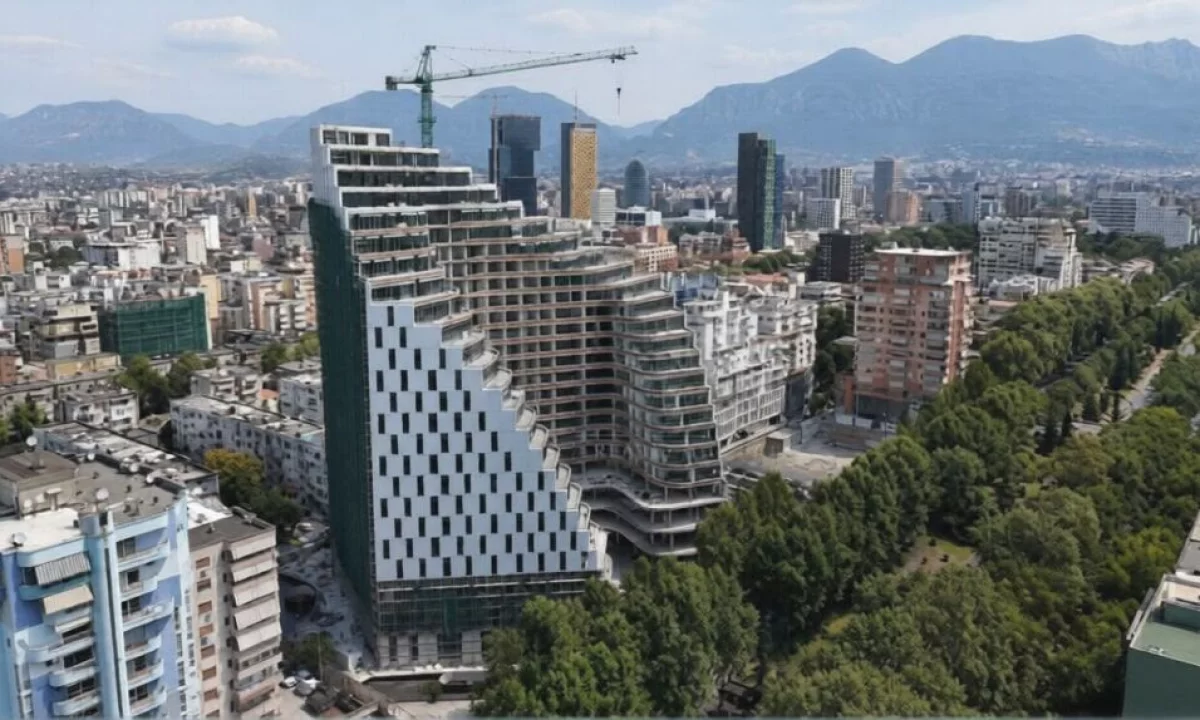 House for Sale Apartment in Tirana, 1+1, Furniture Emty, Payment 297,950  Euro.