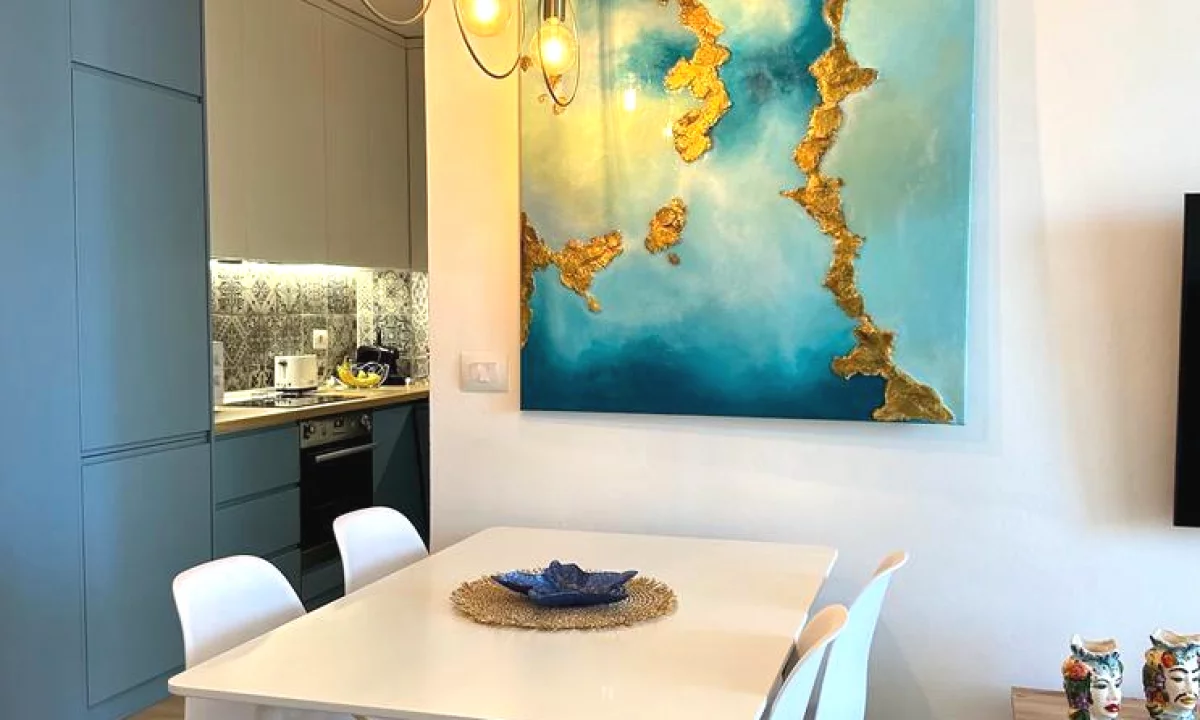 Shtepi ne shitje Apartament ne Durres, 2+1, Mobilimi E mobiluar, Pagesa 205,000  Euro.