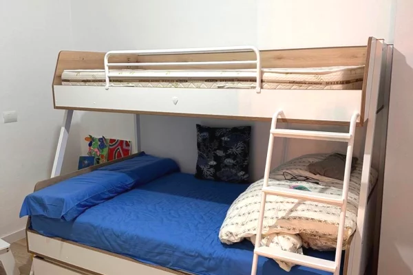 Shtepi ne shitje Apartament ne Durres, 2+1, Mobilimi E mobiluar, Pagesa 205,000  Euro.