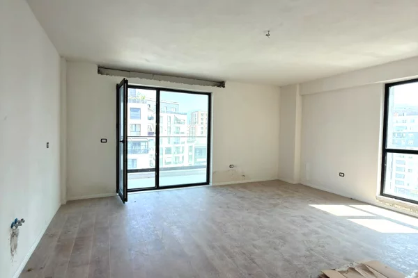 Shtepi ne shitje Apartament ne Tirane, 2+1, Mobilimi Bosh, pa mobiluar, Pagesa 168,500  Euro.