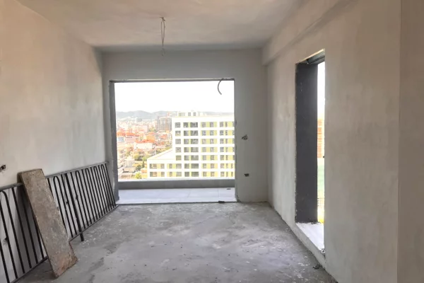 Shtepi ne shitje Apartament ne Tirane, 1+1, Mobilimi Bosh, pa mobiluar, Pagesa 106,500  Euro.