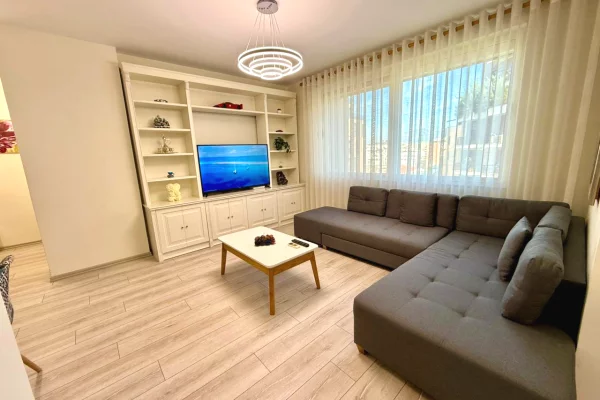 🏡Jepet me qira apartament 1+1 – Rruga e Kosovareve🔥