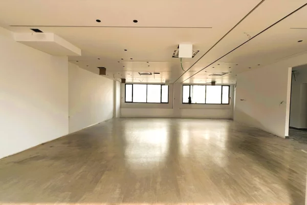 Ambient biznesi me qera 3+1 ne Tirane - 10,000 Euro