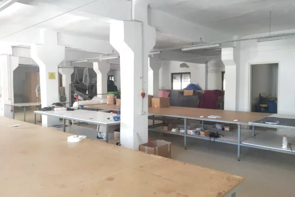 Ambient biznesi me qera 4+1 ne Tirane - 1,865 Euro