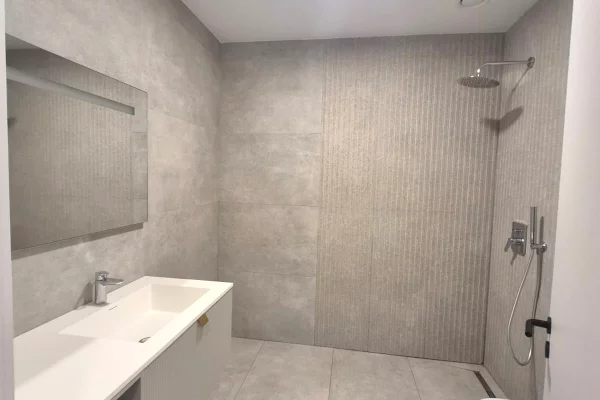🏢 Jepet me qira zyre premium – Downtown One Tirana🔥