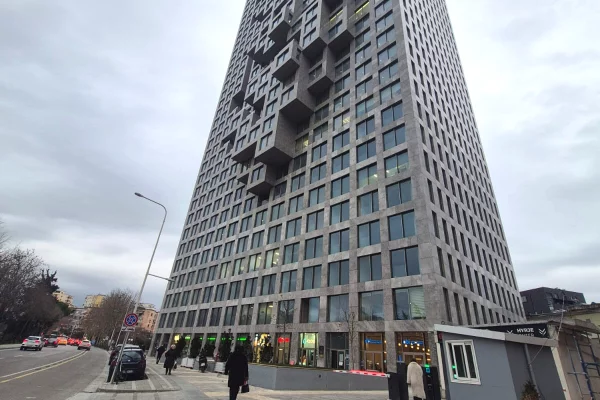 🏢 Jepet me qira zyre premium – Downtown One Tirana🔥