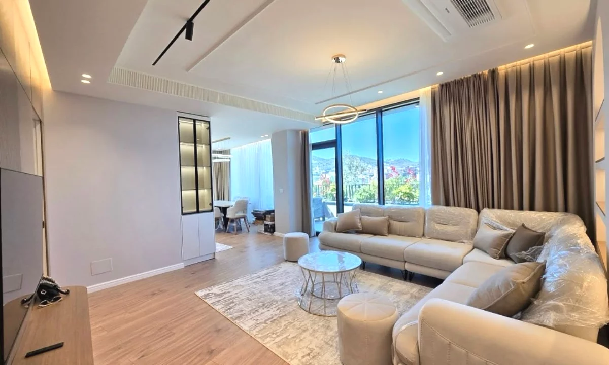 Shtepi me qera Apartament ne Tirane, 2+1, Mobilimi E mobiluar, Pagesa 2,500  Euro.