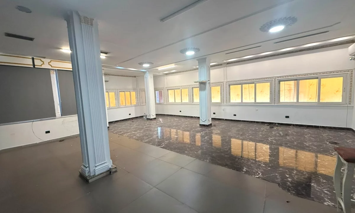 🏢Ambient Biznesi me Qira | Rruga Ferit Xhajko🔥