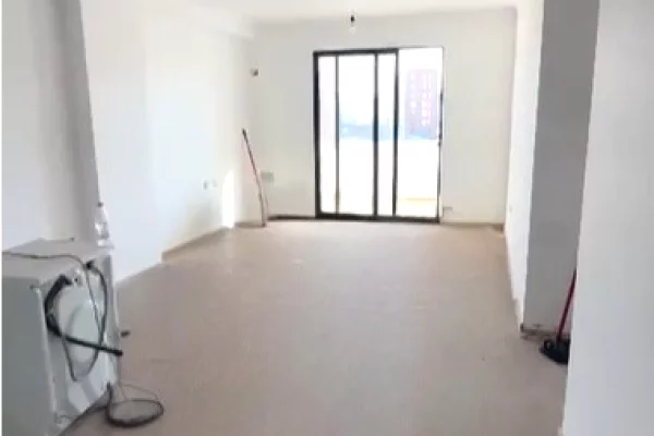 House for Sale Apartment in Tirana, 2+1, Furniture Emty, Payment 145,000  Euro.