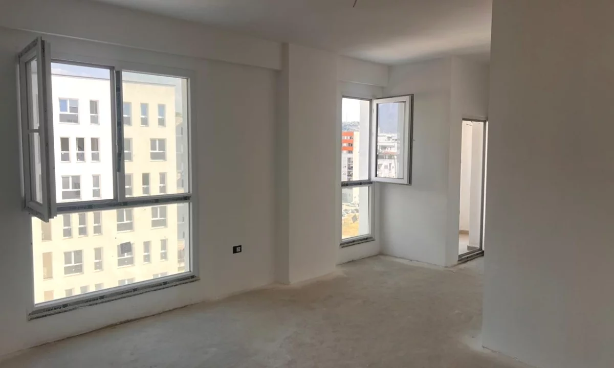 House for Sale Apartment in Tirana, 1+1, Furniture Emty, Payment 105,500  Euro.