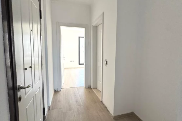 House for Sale Apartment in Tirana, 2+1, Furniture Emty, Payment 138,800  Euro.
