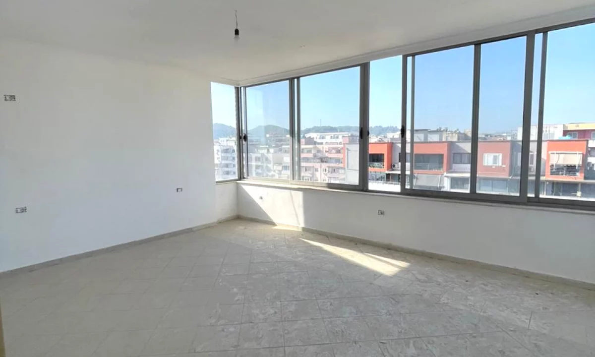 House for Sale Apartment in Tirana, 2+1, Furniture Emty, Payment 123,000  Euro.