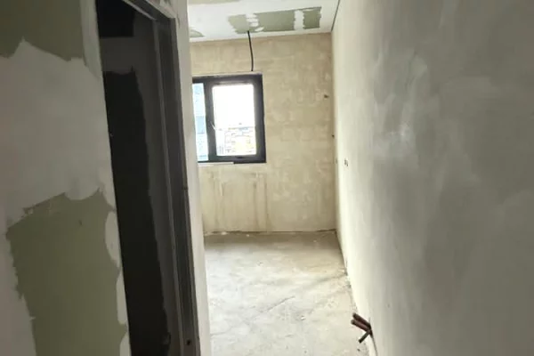 House for Sale Apartment in Tirana, 2+1, Furniture Emty, Payment 279,200  Euro.
