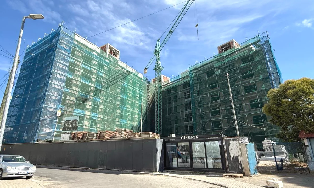 House for Sale Apartment in Tirana, 1+1, Furniture Emty, Payment 132,000  Euro.